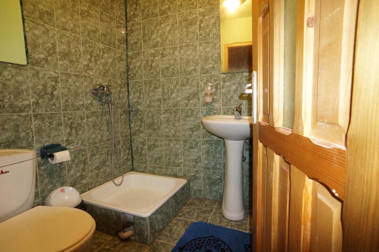 Hotel Casa Parvu à Lunca Mare Extérieur photo